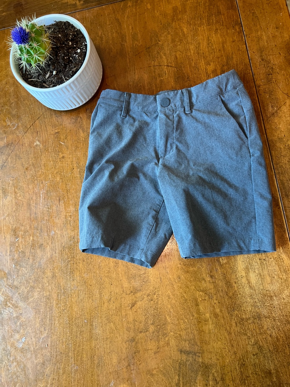All in Motion Gray Golf Shorts Women’s Size 7 Performance Stretch Casual
